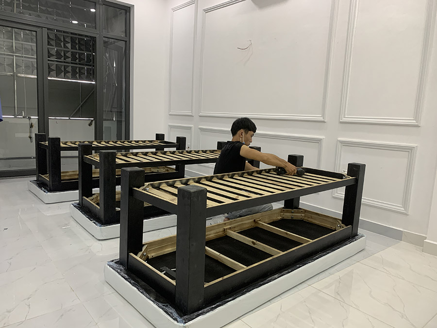 hinh-lap-rap-giuong-spa